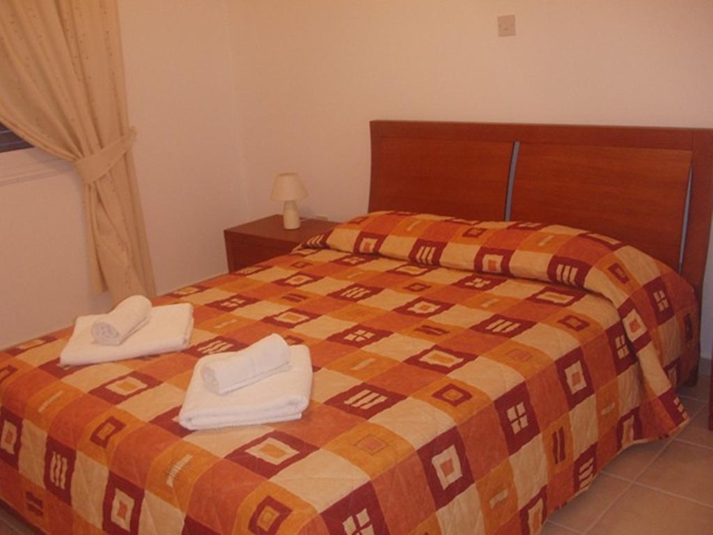 King'S Palace Apartment Paphos 客房 照片